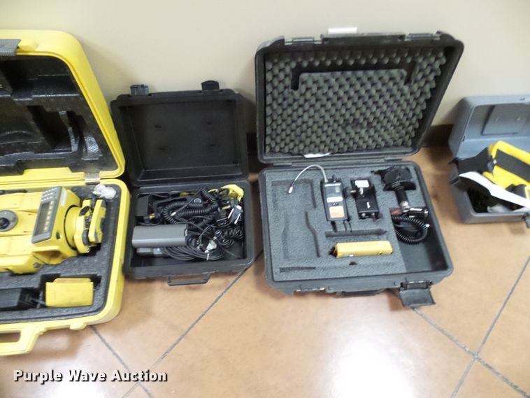 image for item DI0542 (2) laser levels