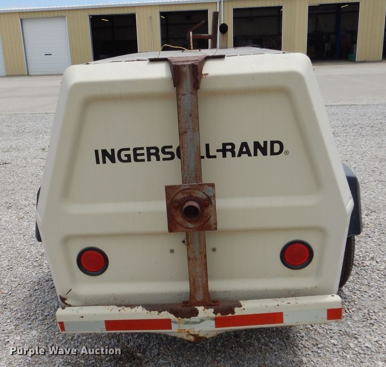 image for item DY9845 1993 Ingersoll Rand 185 air compressor