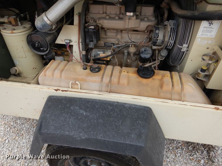 image for item DY9845 1993 Ingersoll Rand 185 air compressor