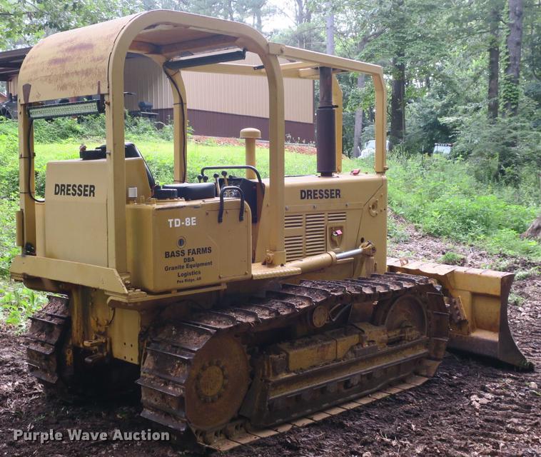 image for item EA9257 1975 Dresser TD-8E dozer