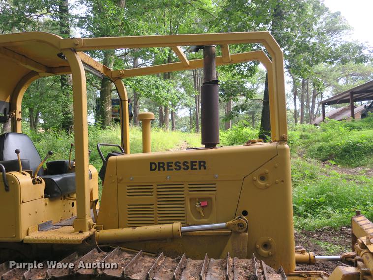 image for item EA9257 1975 Dresser TD-8E dozer