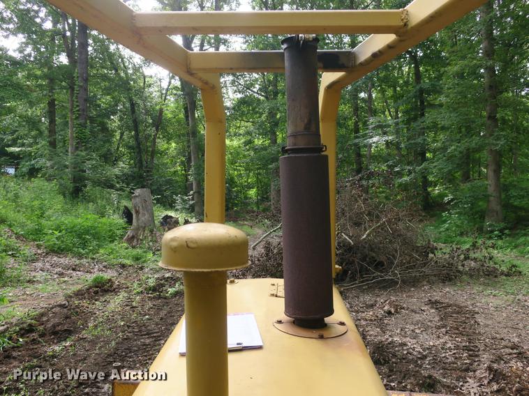 image for item EA9257 1975 Dresser TD-8E dozer