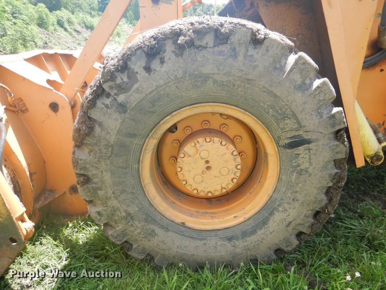 image for item ED9343 1980 Case W24C wheel loader