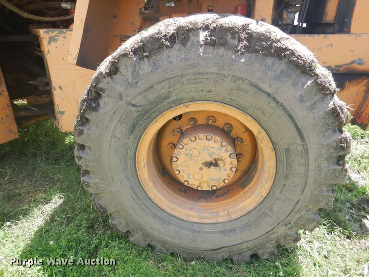 image for item ED9343 1980 Case W24C wheel loader