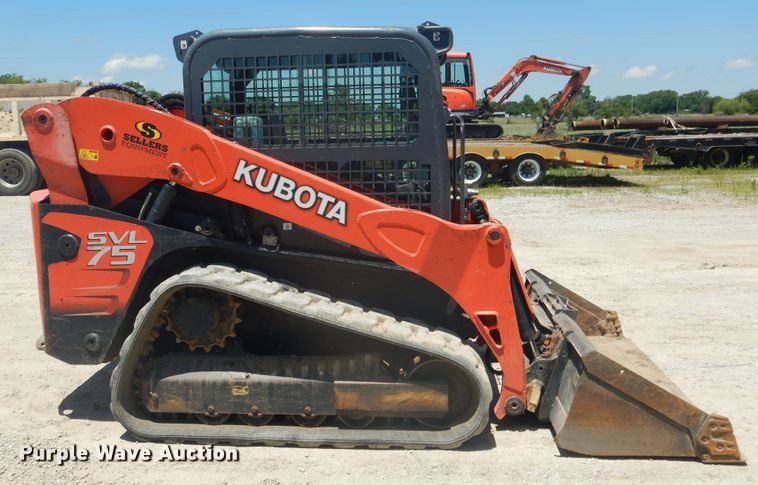 image for item ED9345 2013 Kubota SVL75 skid steer