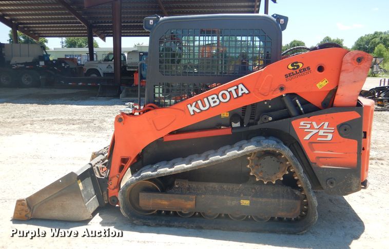 image for item ED9345 2013 Kubota SVL75 skid steer