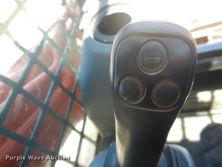 image for item ED9345 2013 Kubota SVL75 skid steer