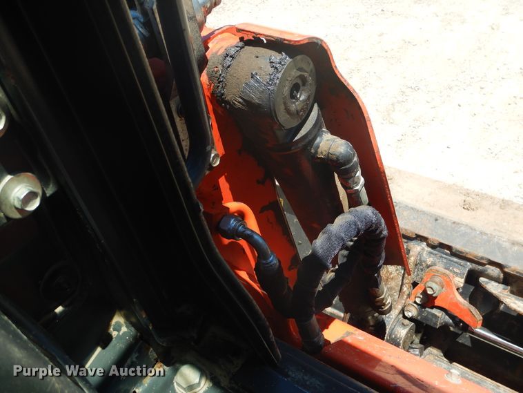 image for item ED9345 2013 Kubota SVL75 skid steer