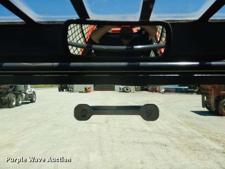 image for item ED9345 2013 Kubota SVL75 skid steer