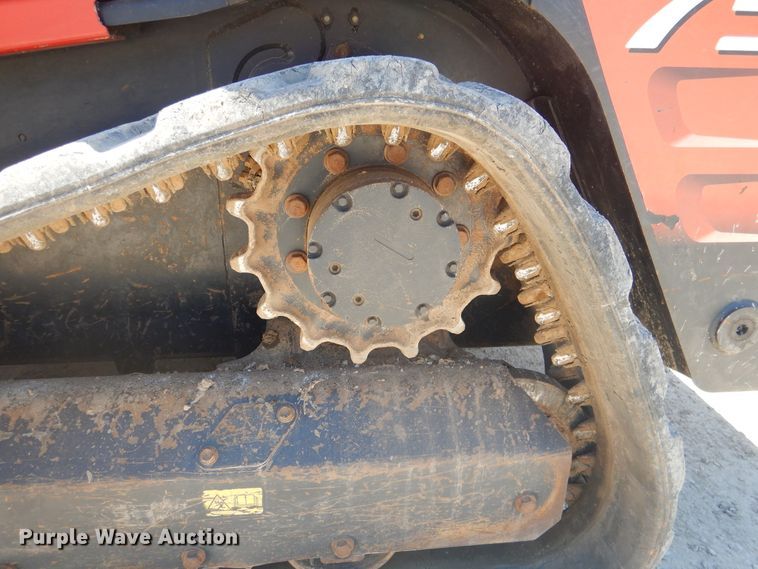 image for item ED9345 2013 Kubota SVL75 skid steer