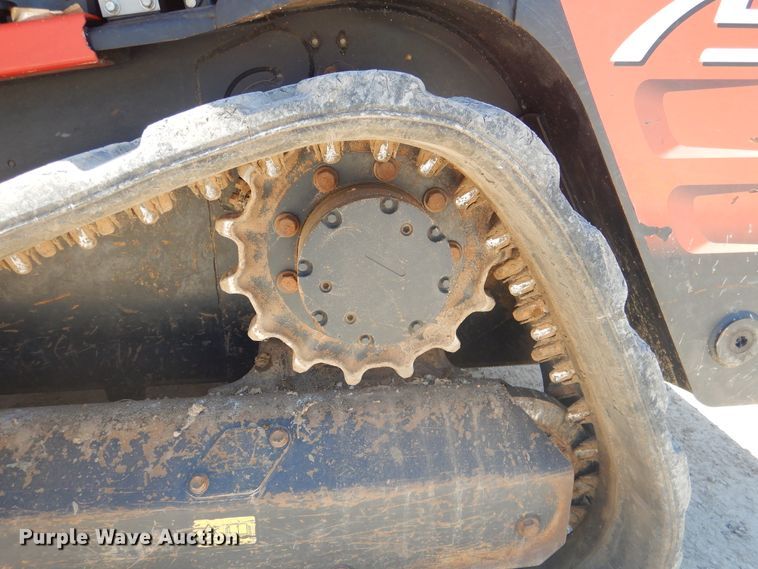 image for item ED9345 2013 Kubota SVL75 skid steer