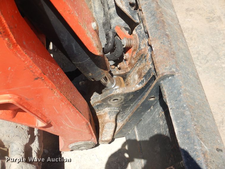 image for item ED9345 2013 Kubota SVL75 skid steer