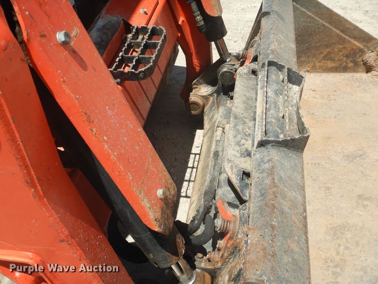 image for item ED9345 2013 Kubota SVL75 skid steer