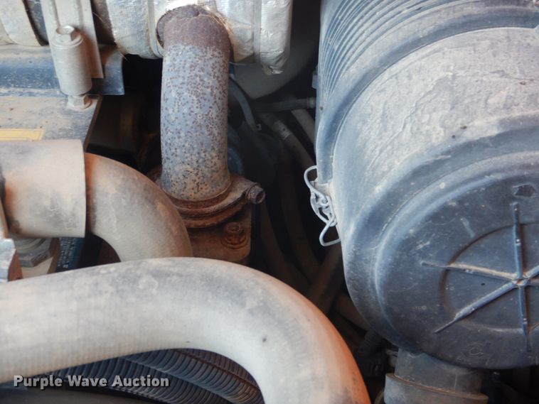 image for item ED9345 2013 Kubota SVL75 skid steer