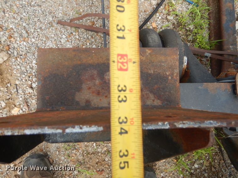 image for item ED9348 Steerable tag axle