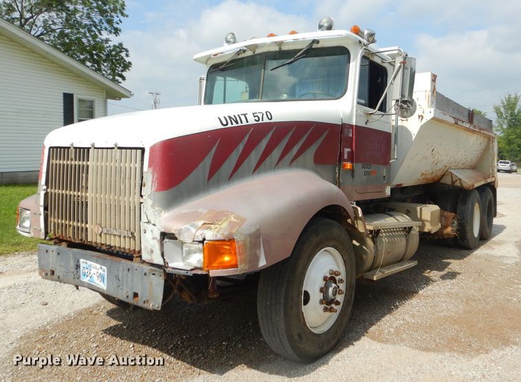 image for item ED9350 1990 International 9400 dump truck