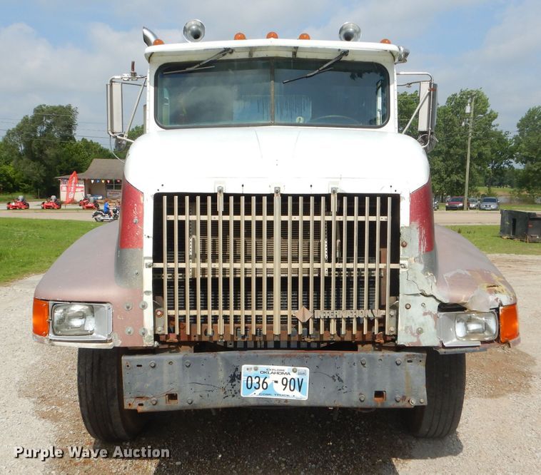 image for item ED9350 1990 International 9400 dump truck