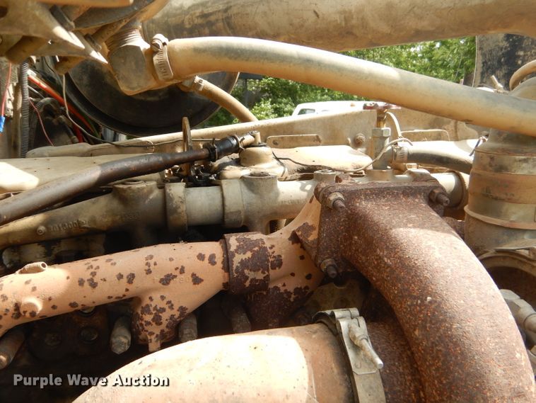 image for item ED9350 1990 International 9400 dump truck