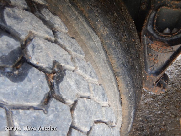 image for item ED9350 1990 International 9400 dump truck