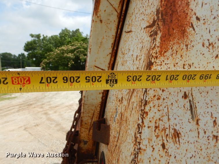 image for item ED9350 1990 International 9400 dump truck