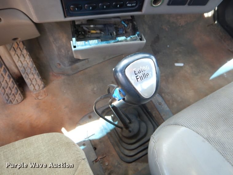 image for item ED9417 1999 Sterling L-Line mixing plant truck