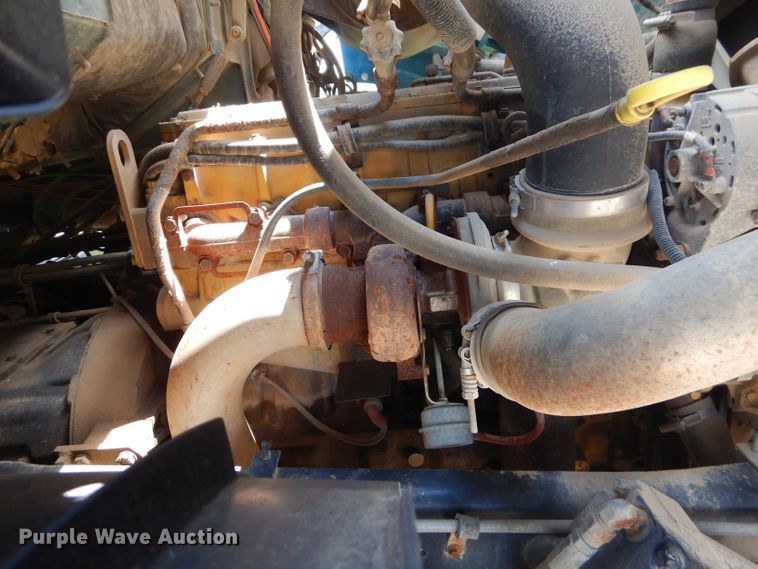 image for item ED9417 1999 Sterling L-Line mixing plant truck