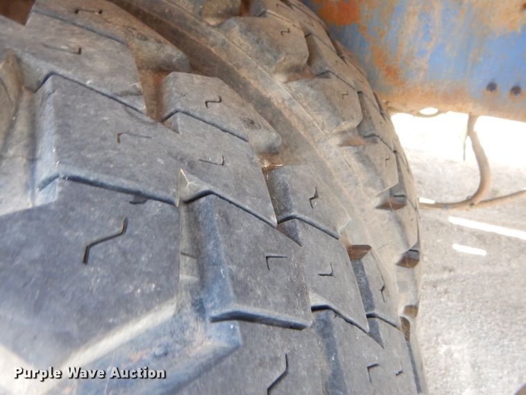 image for item ED9417 1999 Sterling L-Line mixing plant truck