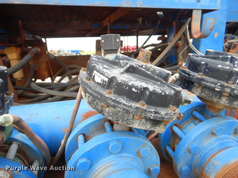 image for item ED9417 1999 Sterling L-Line mixing plant truck