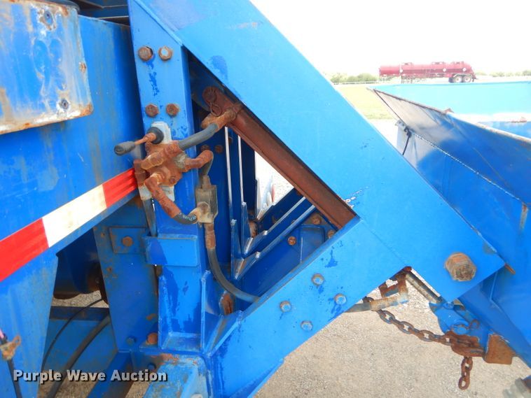 image for item ED9417 1999 Sterling L-Line mixing plant truck