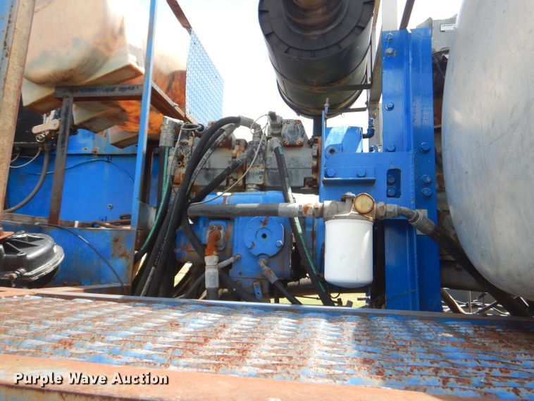 image for item ED9417 1999 Sterling L-Line mixing plant truck