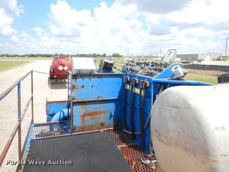 image for item ED9417 1999 Sterling L-Line mixing plant truck