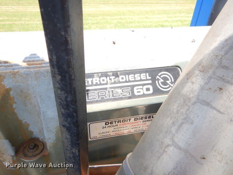 image for item ED9417 1999 Sterling L-Line mixing plant truck