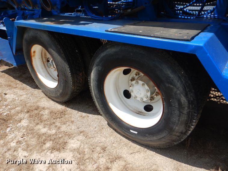 image for item ED9418 2000 Sterling L-Line mixing plant truck