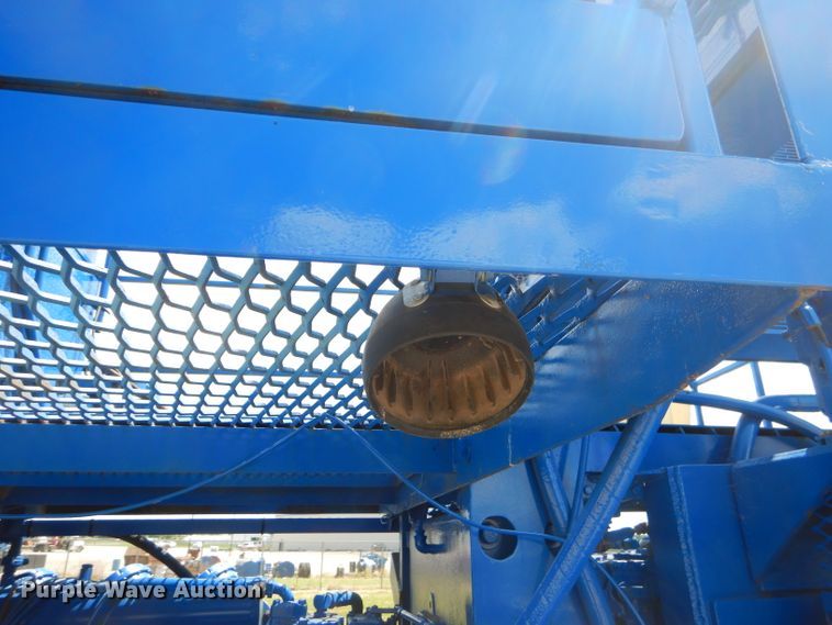 image for item ED9418 2000 Sterling L-Line mixing plant truck