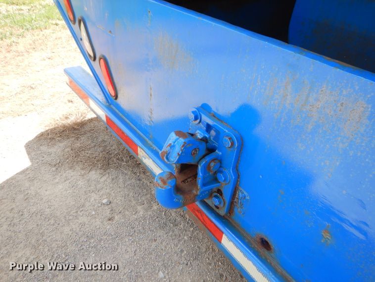 image for item ED9418 2000 Sterling L-Line mixing plant truck