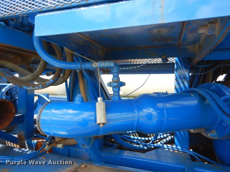 image for item ED9418 2000 Sterling L-Line mixing plant truck