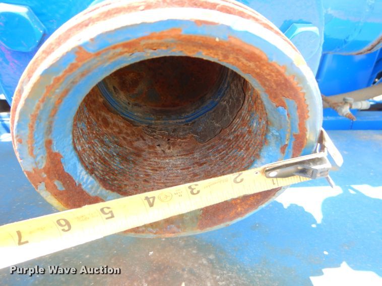 image for item ED9418 2000 Sterling L-Line mixing plant truck