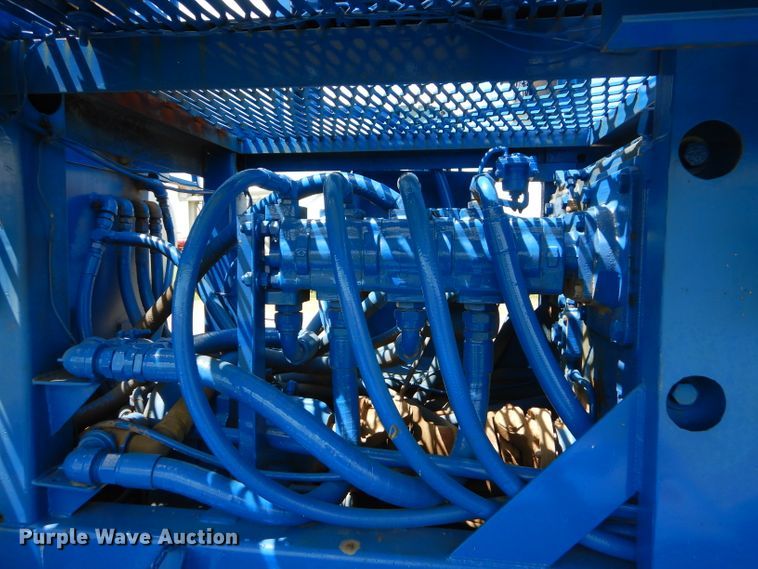 image for item ED9418 2000 Sterling L-Line mixing plant truck