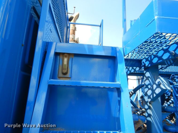 image for item ED9418 2000 Sterling L-Line mixing plant truck