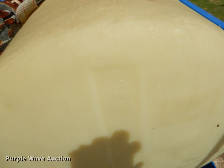 image for item ED9418 2000 Sterling L-Line mixing plant truck