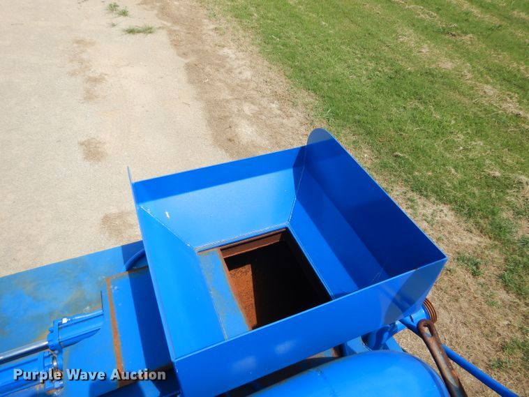 image for item ED9418 2000 Sterling L-Line mixing plant truck