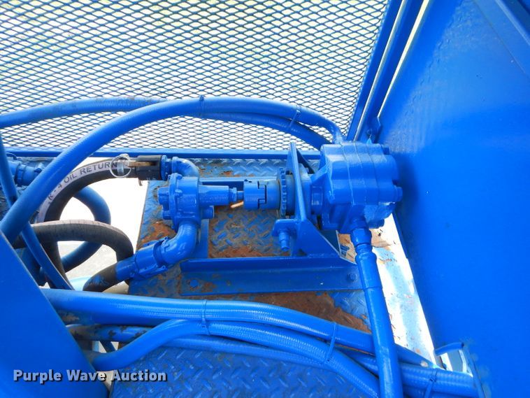 image for item ED9418 2000 Sterling L-Line mixing plant truck