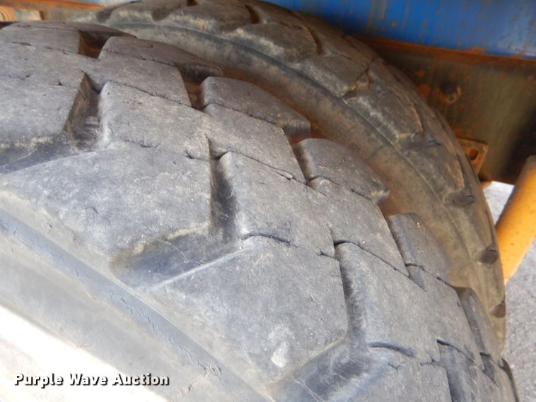 image for item ED9419 1996 Mack CH613 vacuum truck