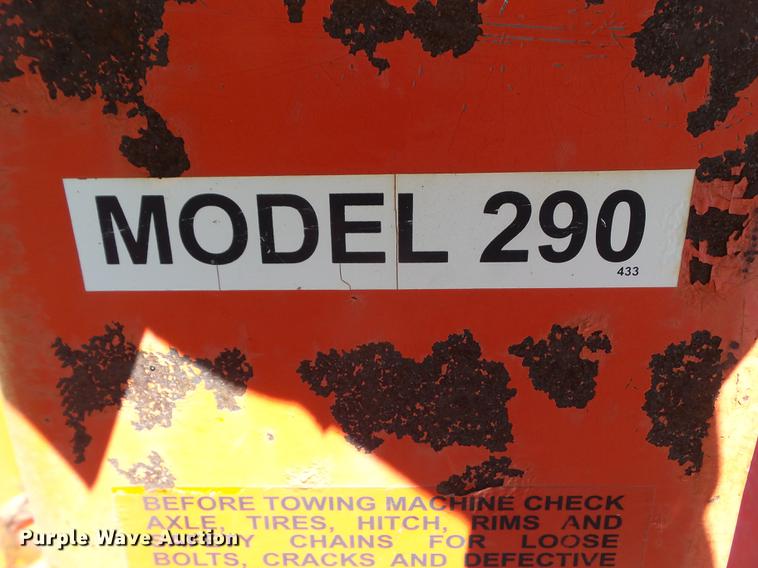 image for item EM9757 Eager Beaver 290 wood chipper