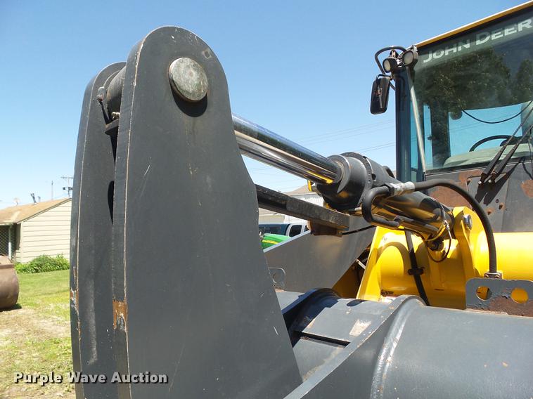 image for item EM9759 2006 John Deere 544J High Lift wheel loader