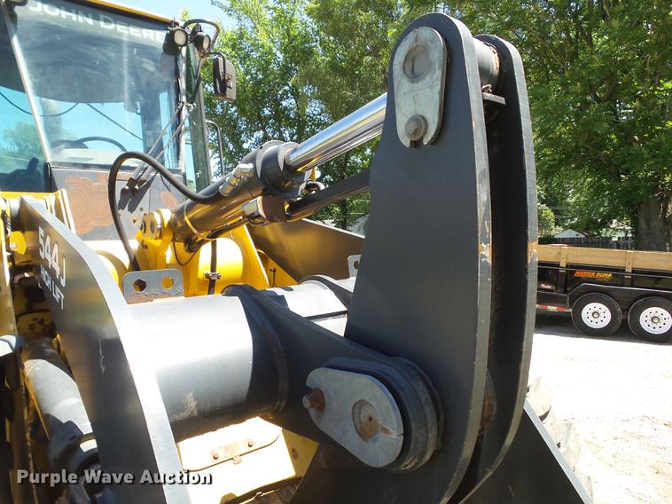 image for item EM9759 2006 John Deere 544J High Lift wheel loader