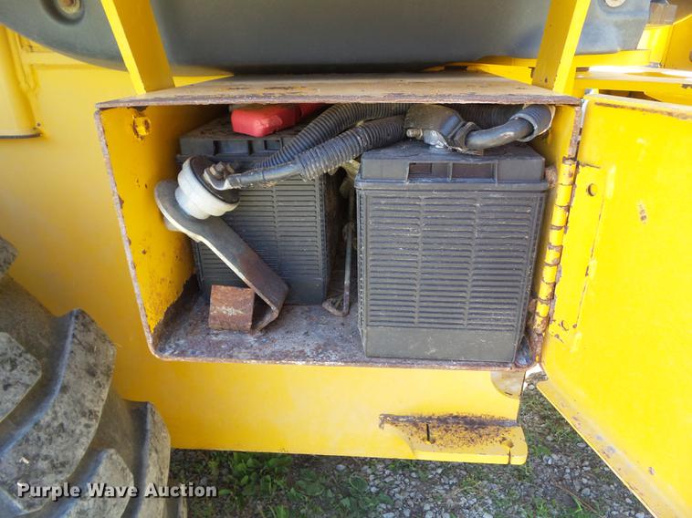 image for item EM9759 2006 John Deere 544J High Lift wheel loader