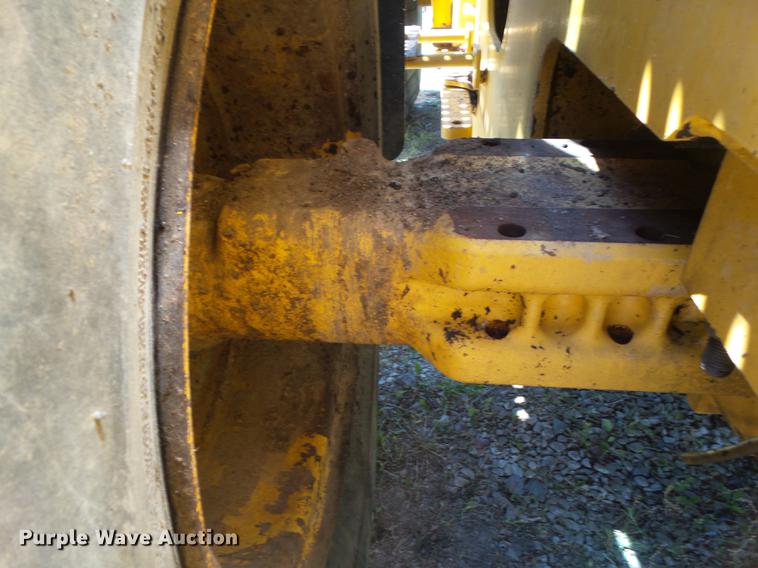 image for item EM9759 2006 John Deere 544J High Lift wheel loader