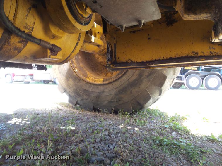 image for item EM9759 2006 John Deere 544J High Lift wheel loader