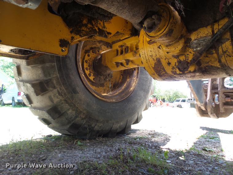 image for item EM9759 2006 John Deere 544J High Lift wheel loader
